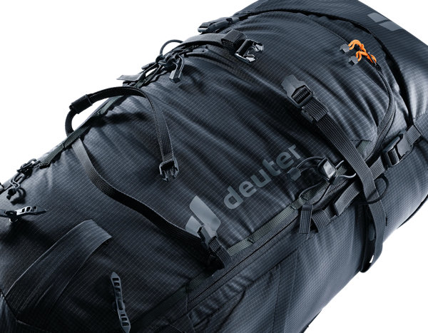 Deuter Freescape Tour 30 SL – Zádový přístup bez uvolnění lyží
