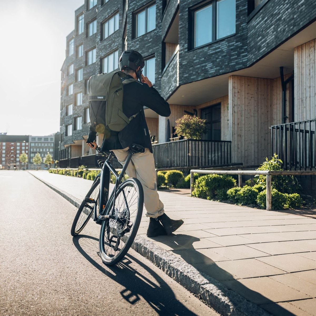 Thule Paramount Commuter batoh 20 l – Bezpečné a pohodlné uložení vašeho notebooku a tabletu