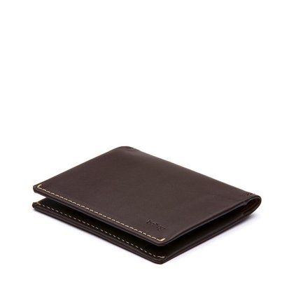 Bellroy Slim Sleeve - Java  + Testovací sada toaletních vod ZDARMA