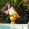 Reisenthel Allrounder L Dots – cestovní taška, fotografie v prostředí 2