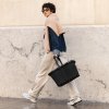 Reisenthel CarryBag Frame Black/Black – nákupní košík, fotografie v prostředí 3