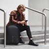 224690 32 xd design prirucni batoh na koleckach bobby trolley 17 cerny