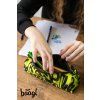BAAGL Studentské pouzdro Lime – lifestyle fotografie 7