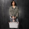 Reisenthel Carrybag Frame Twist Sky Rose – nákupní košík, fotografie v prostředí 2
