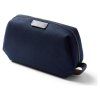 bellroy toiletry kit navy galerie v2 edka nav 227 01
