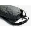 Bellroy Lite Sling - Arcade Gray  + Testovací sada toaletních vod ZDARMA