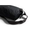 Bellroy Lite Sling - Black  + Testovací sada toaletních vod ZDARMA
