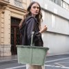 Reisenthel Carrybag Frame Twist Sage – nákupní košík, fotografie v prostředí 4
