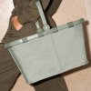 Reisenthel Carrybag Frame Twist Sage – nákupní košík, fotografie v prostředí 6