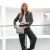 Reisenthel Toiletbag Herringbone Grey – kosmetická taška, fotografie v prostředí 2