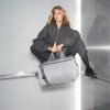 Reisenthel Allrounder L Pocket Herringbone Grey – cestovní taška, fotografie v prostředí 3