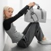 Reisenthel Allrounder M Herringbone Grey – cestovní taška, fotografie v prostředí 2