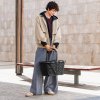 Reisenthel Carrybag Frame Glossy dots black – nákupní košík, fotografie v prostředí 3