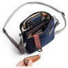 bellroy city pouch navy galerie v2 bcia nav 227 05