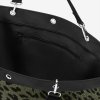 Reisenthel Shopper XL Teddy leo olive – nákupní taška, fotografie v prostředí 5