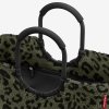Reisenthel Loopshopper L Teddy Leo olive – nákupní taška, fotografie v prostředí 6