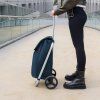 Reisenthel Shopping Trolley Dark Blue – nákupní vozík, fotografie v prostředí 2