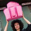 Reisenthel Coolerbag Twist Pink – chladicí taška, fotografie v prostředí 3