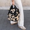 Reisenthel Allrounder R Teddy Leo Cream 15l – batoh, fotografie v prostředí 3