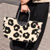 Reisenthel Loopshopper M Teddy Leo Cream – nákupní taška, fotografie v prostředí 3