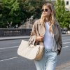 Reisenthel Loopshopper M Leo vanilla – nákupní taška, fotografie v prostředí 2