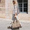 Reisenthel Daily Shopper Leo Macchiato – nákupní taška, fotografie v prostředí 2